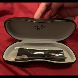Ray-bans case